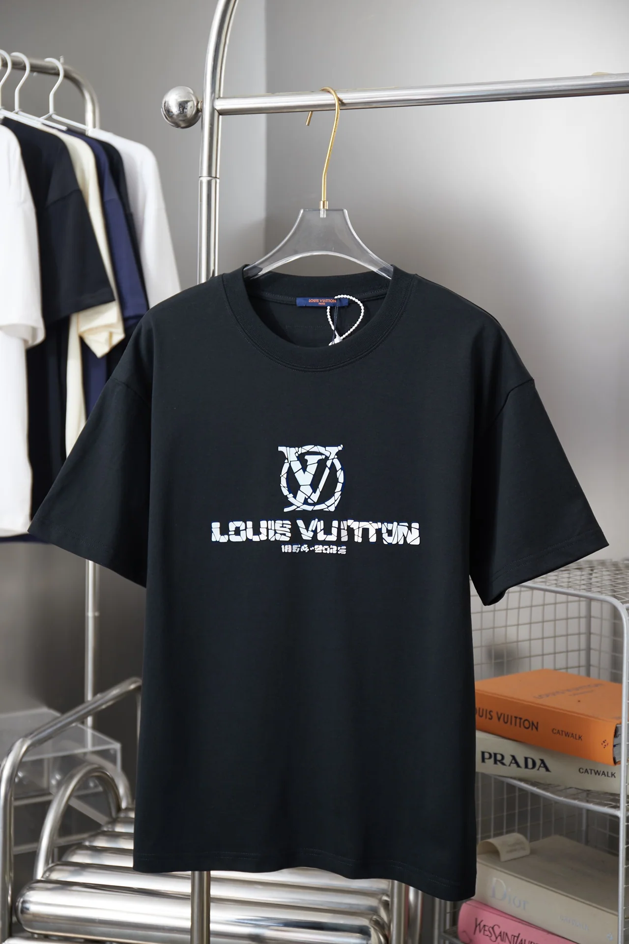 루이비통 남여공용 LV 레터 더블 얀 반팔 티셔츠 상세 이미지 1