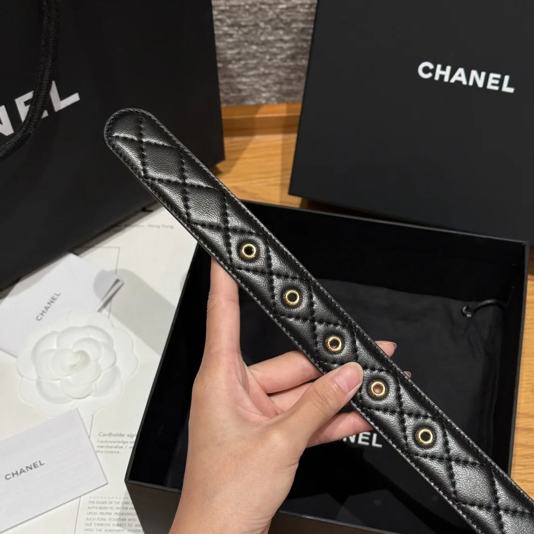 샤넬 더블 C 메탈 로고 램스킨 벨트 상세 이미지 7