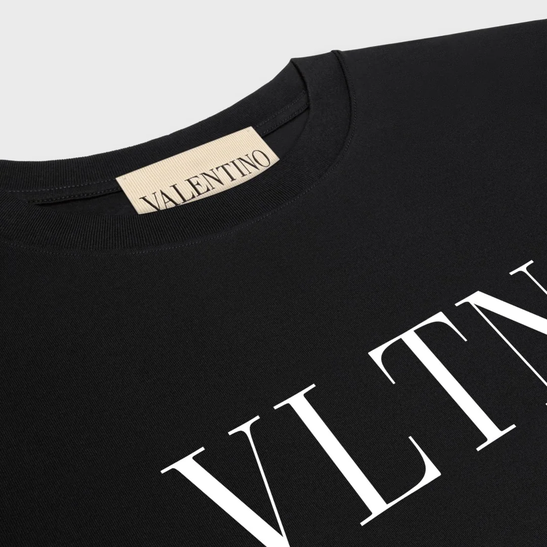 발렌티노 VLTN 레터 로고 여성 반팔 티셔츠 상세 이미지 5