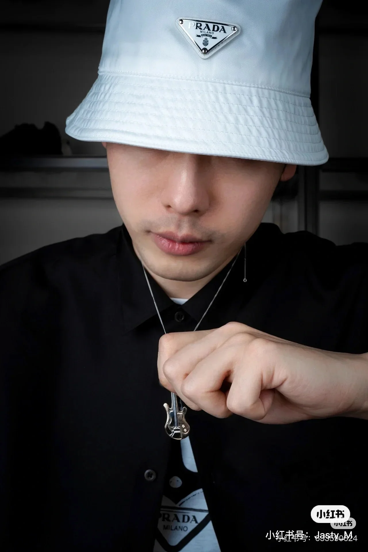 프라다 버킷햇 모자 상세 이미지 3