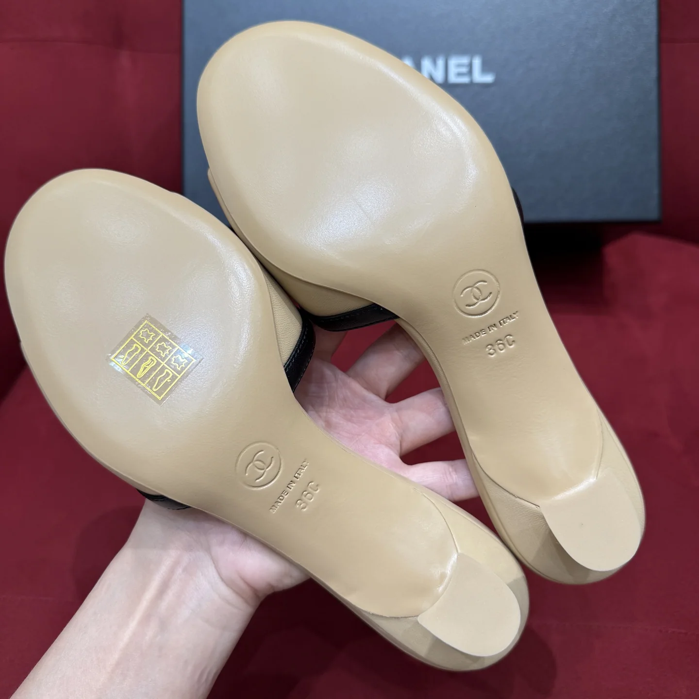 샤넬 더블 C 램스킨 샌들 상세 이미지 8