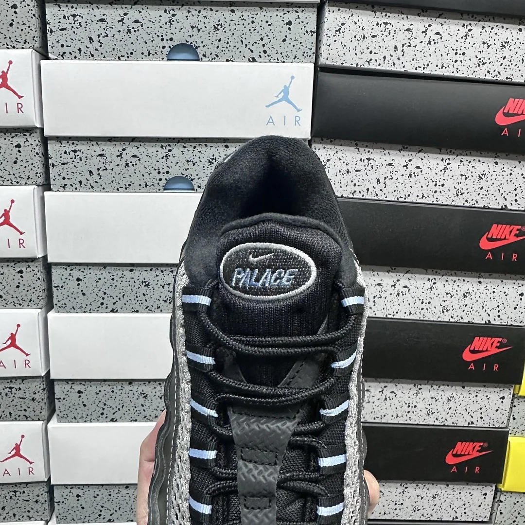 나이키 [GX] 에어 맥스 95 IQ7708-095 201756 Nike Air Max 95 Big Bubble Palace 상세 이미지 4