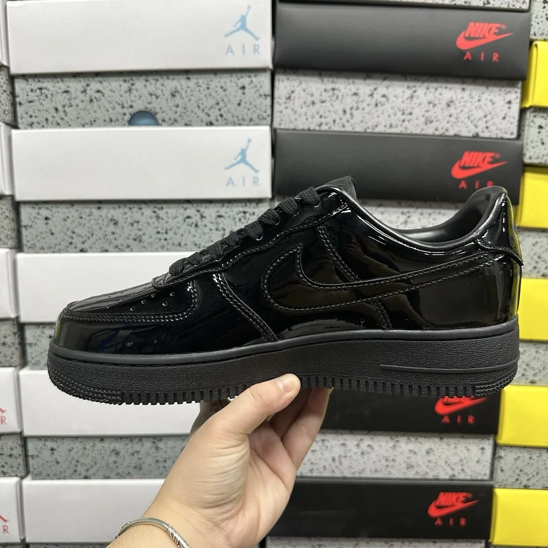 나이키 [XY/PB] 에어 포스 1 로우 IV2857-010 201754 Nike Air Force 1 Low '07 Premium Black 상세 이미지 7