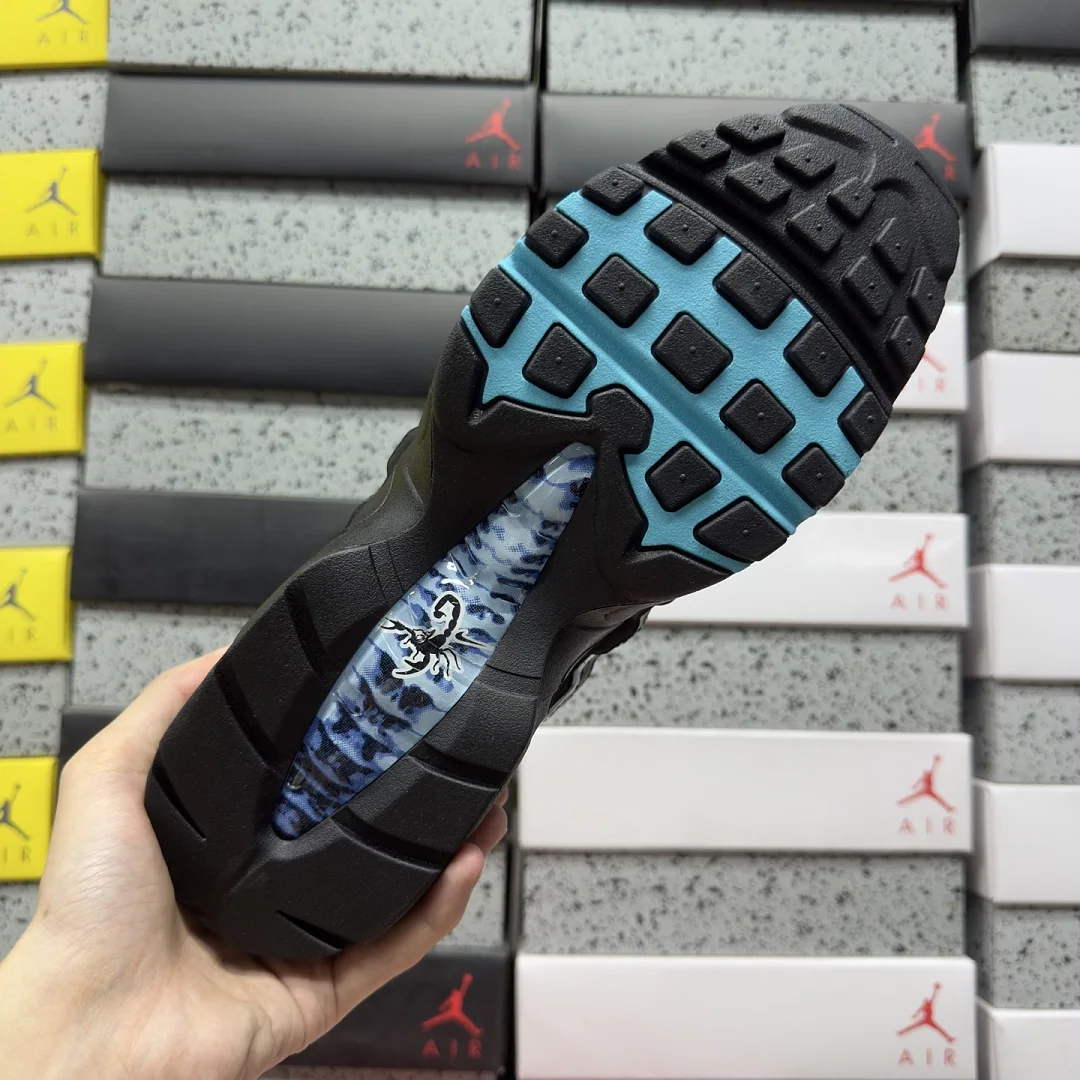 나이키 [GX] 에어 맥스 95 IM4691-001 201798 Nike Air Max 95 Big Bubble Scorpion 상세 이미지 8