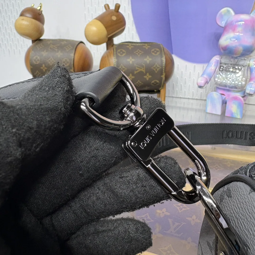 루이비통 키폴 25 모노그램 에클립스 가방 M46271 상세 이미지 7