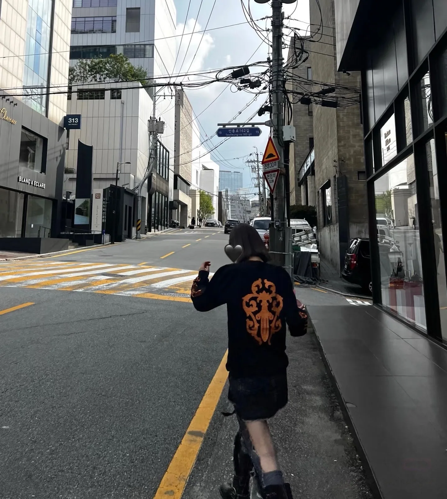 크롬하츠 레드 옐로우 스트라이프 프린트 긴팔 티셔츠 상세 이미지 2