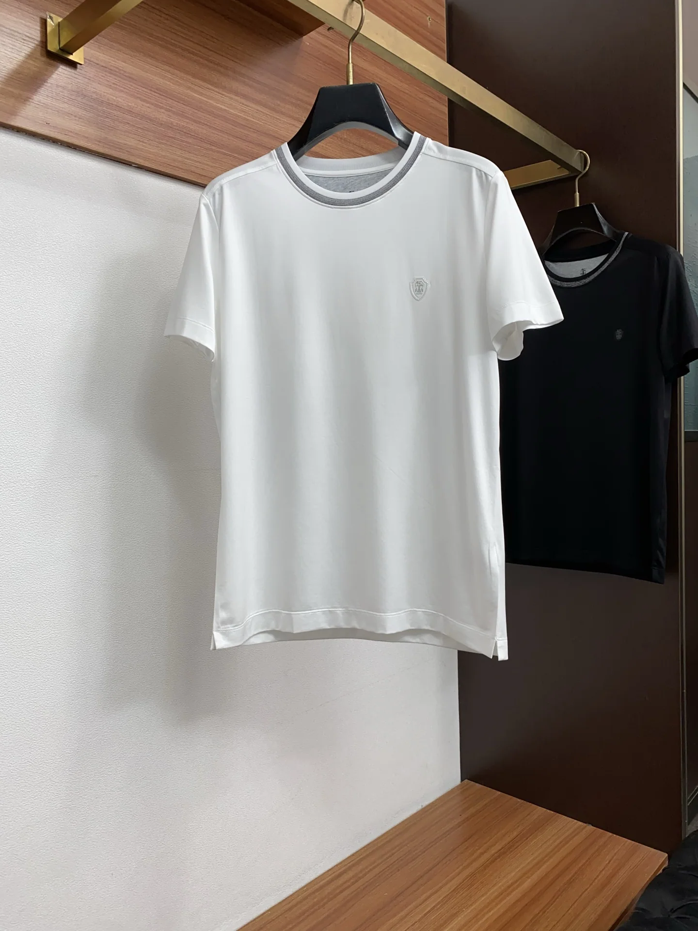 브루넬로쿠치넬리 남성 크루넥 반팔 티셔츠 148601