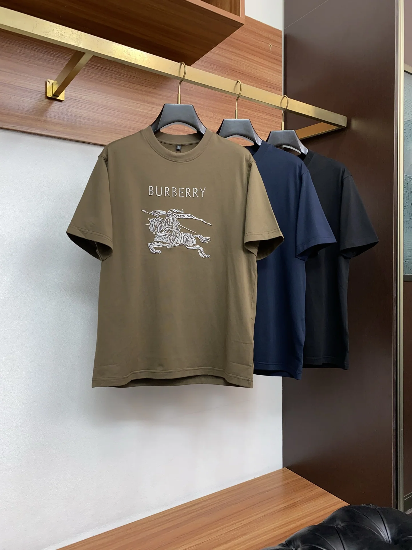버버리 머서라이즈드 코튼 크루넥 반팔 티셔츠 P300 상세 이미지 9