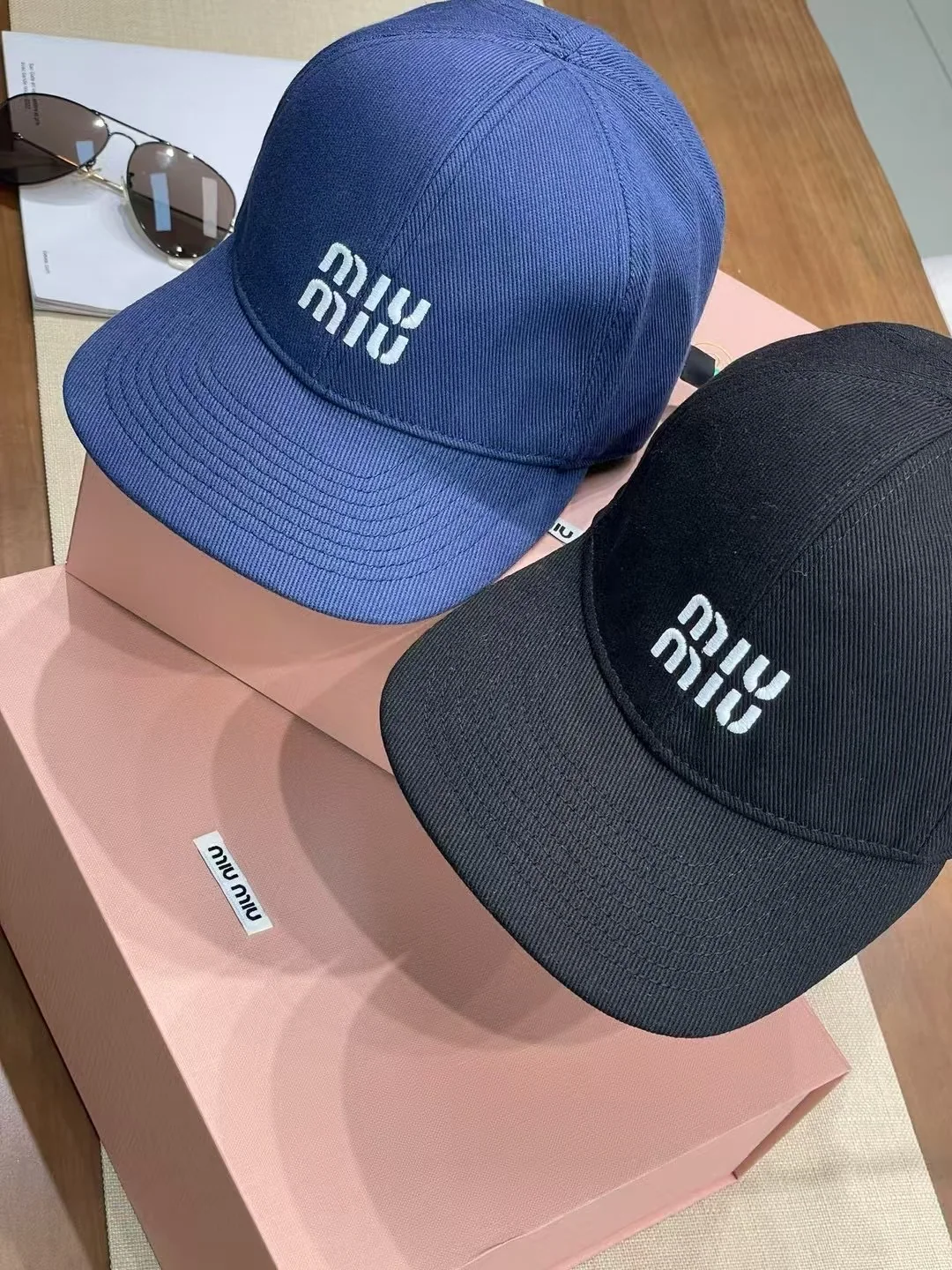미우미우 모자 80817 Miu Miu Cap 상세 이미지 5