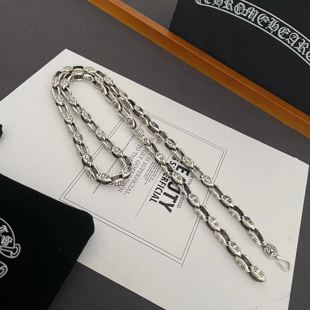 크롬하츠 글자 장식 빈티지 목걸이 상세 이미지 3