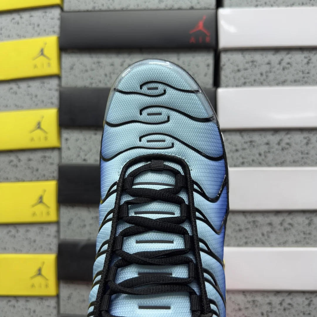 나이키 [TK] 에어 맥스 플러스 OG DX0755-001 201971 Nike Air Max Plus OG Hyper Blue 상세 이미지 4