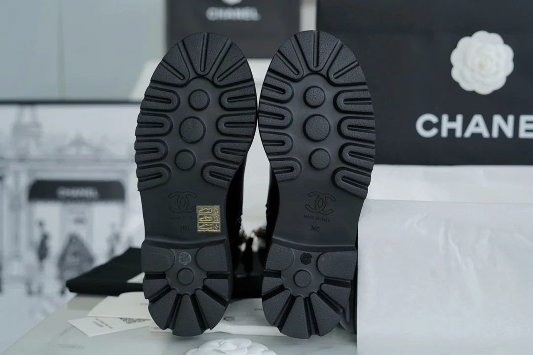 샤넬 블랙 레이스업 부츠 3428 상세 이미지 9