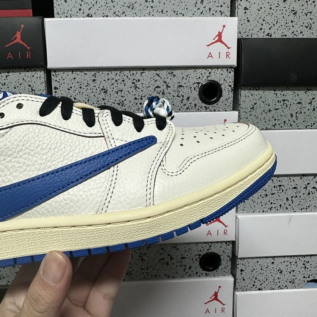 나이키 [FK] DM7866-104 201839 Nike Fragment X Travis Scott Sail Military Blue 상세 이미지 5