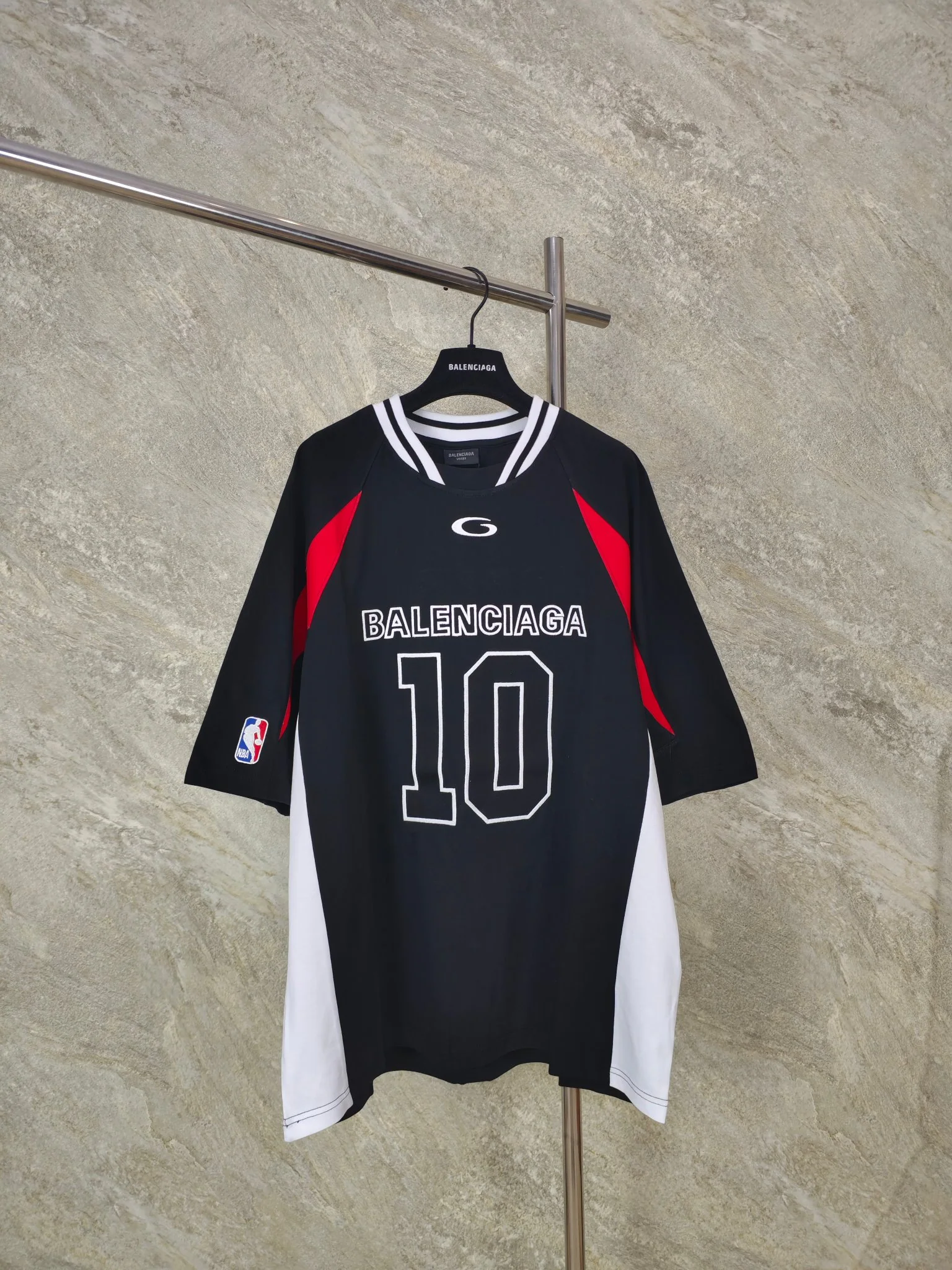 발렌시아가 NBA 콜라보 반팔 티셔츠 26SS