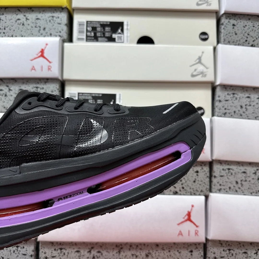 나이키 [5A] 보메로 프리미엄 블랙 퍼플 HQ2050-880 201608 Nike Vomero Premium 상세 이미지 3