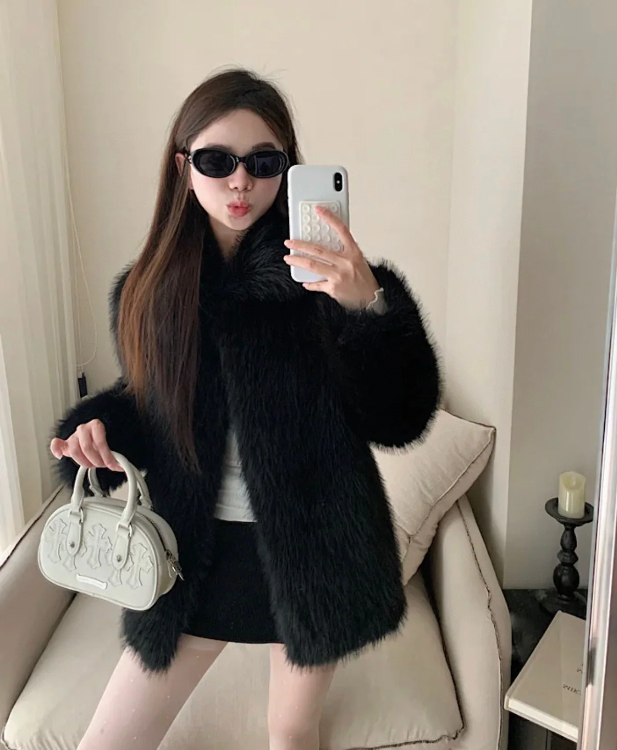 크롬하츠 화이트 텀블 소가죽 볼링 백 상세 이미지 4