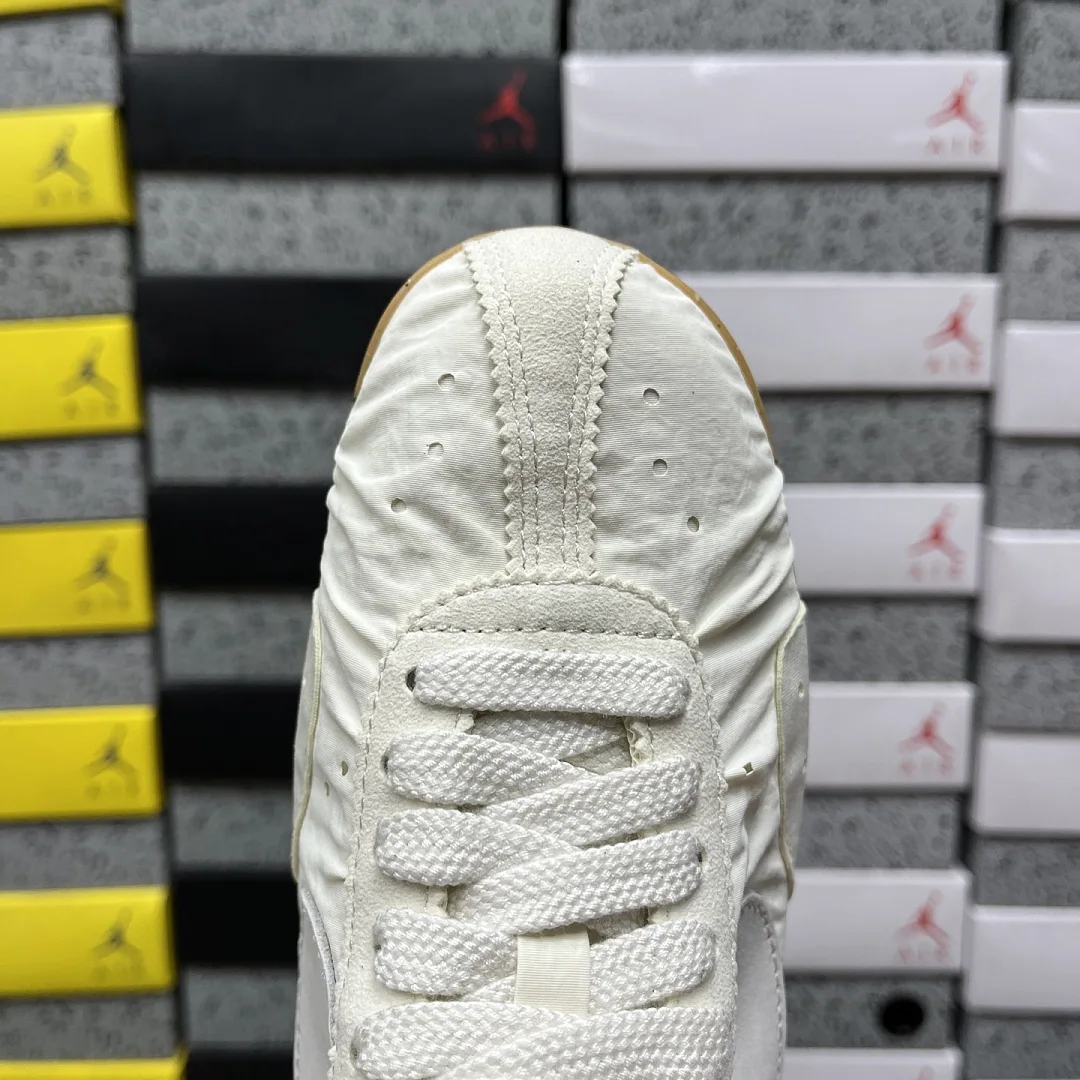 나이키 [GOD] HV8547-002 201596 Nike Moon Shoe SP 상세 이미지 3