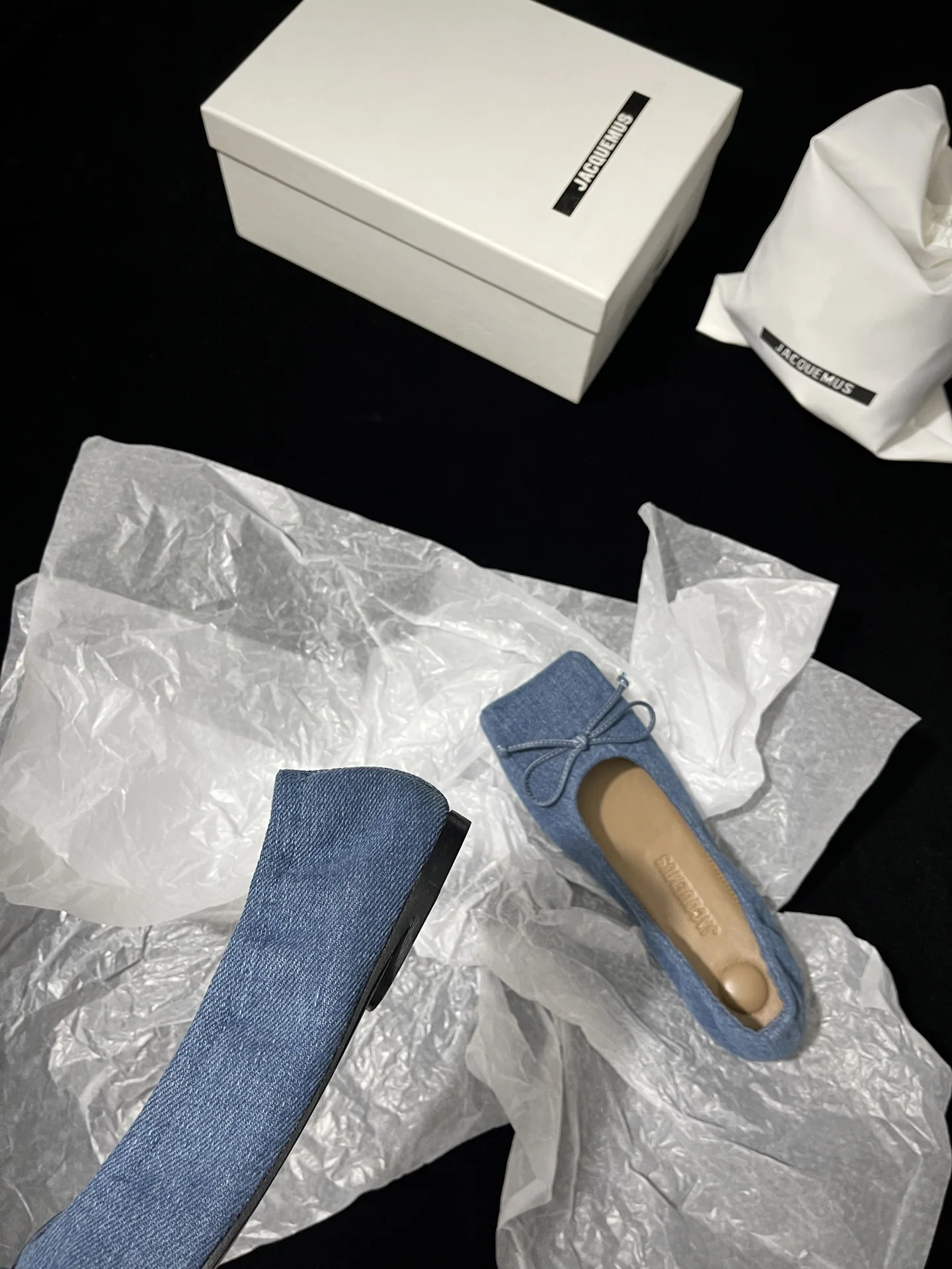 자크뮈스 스퀘어 토 리본 여성 신발 상세 이미지 8