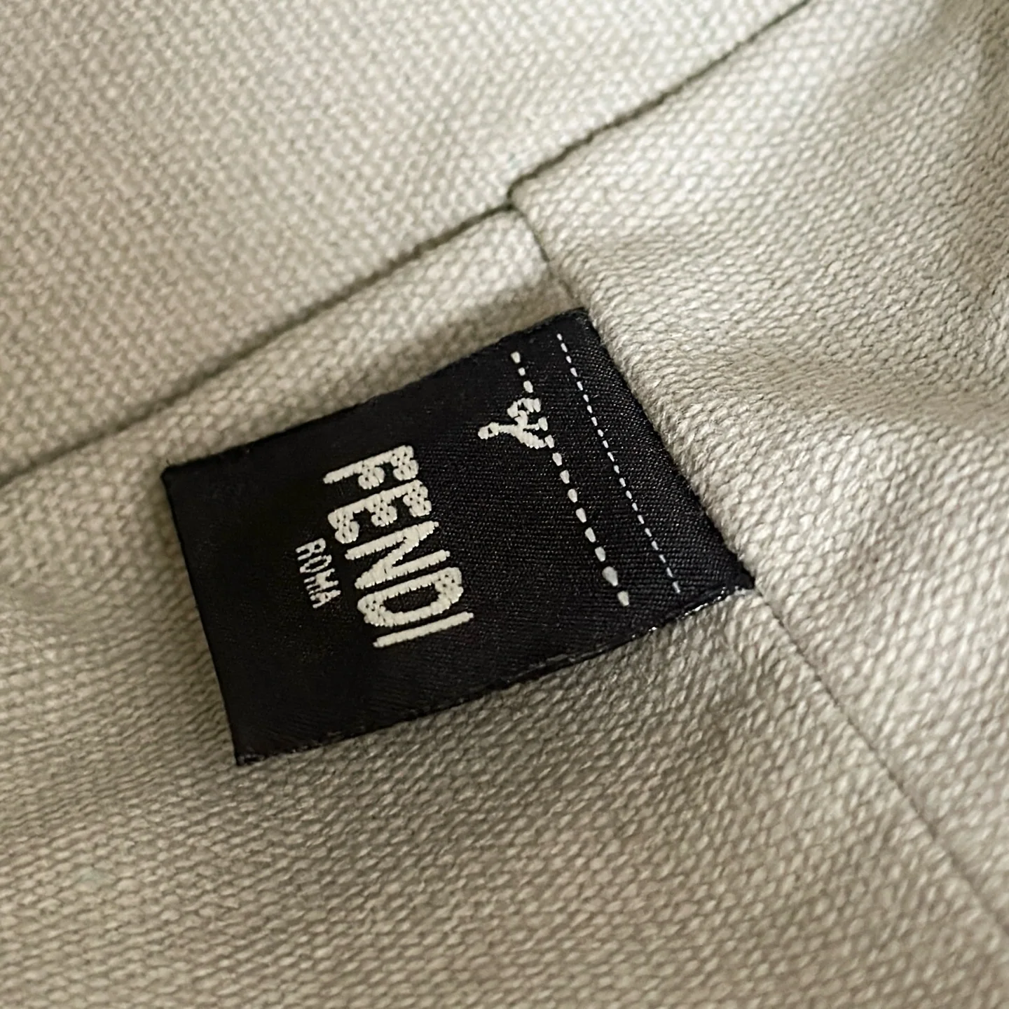 펜디 더블 F 로고 미니 버킷백 038 D038 D 상세 이미지 6