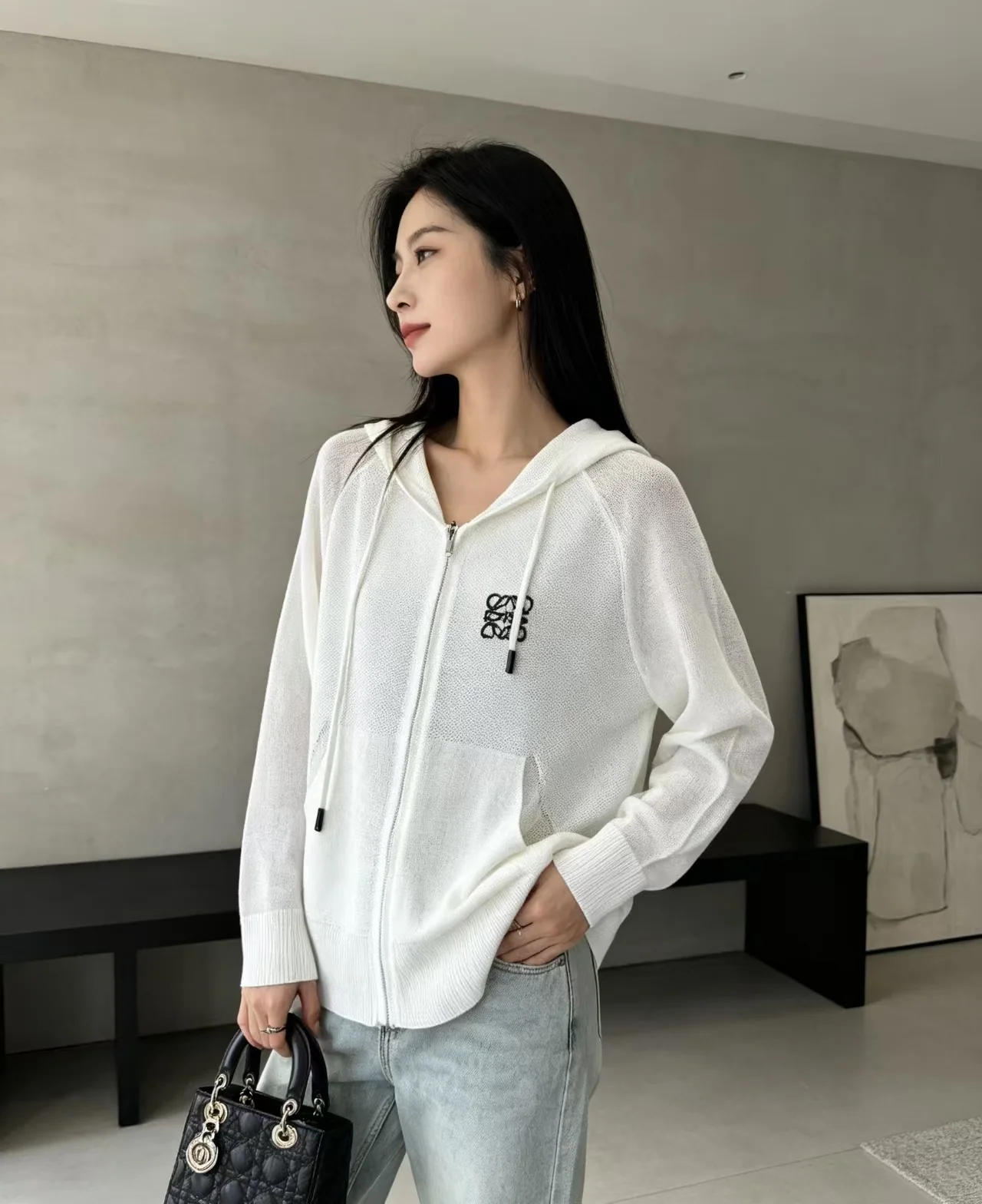 로에베 울 혼방 메시 후드 지퍼 여성 가디건 상세 이미지 1