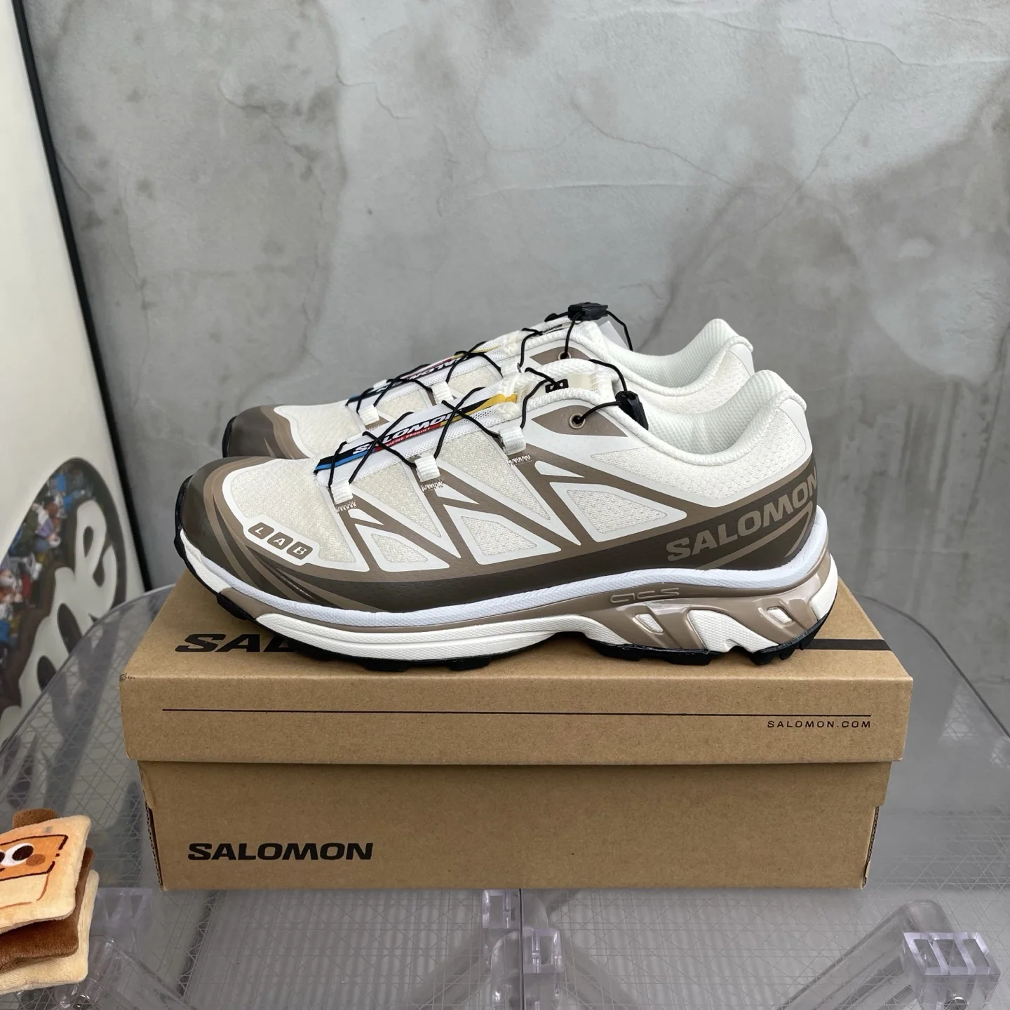 살로몬 XT 6 아웃도어 러닝화 상세 이미지 1