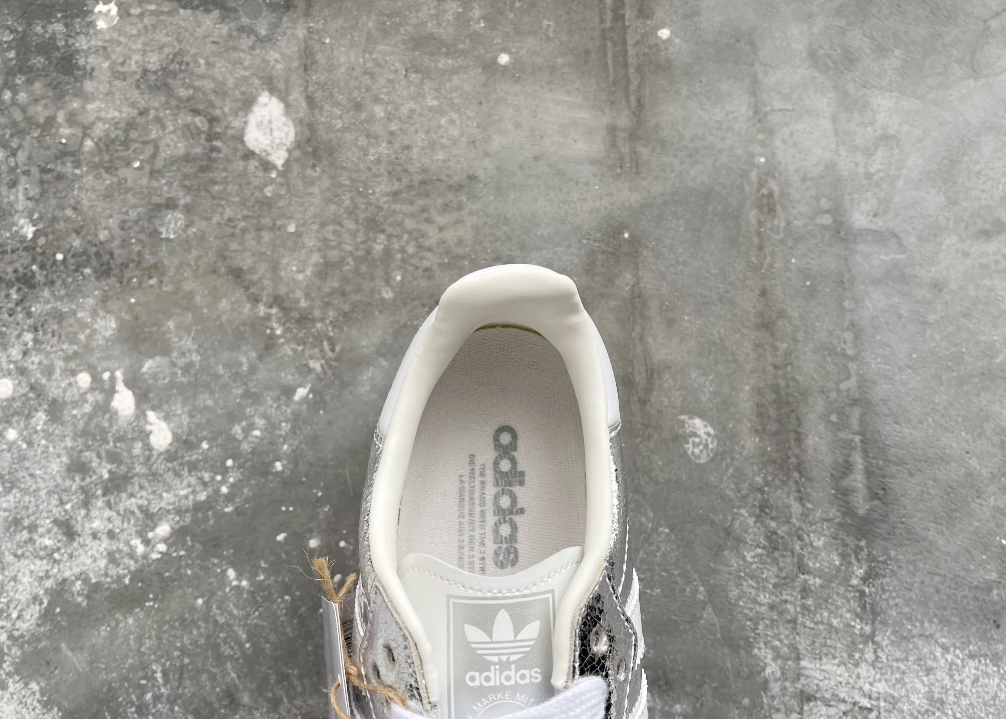 아디다스 신발 상세 이미지 9