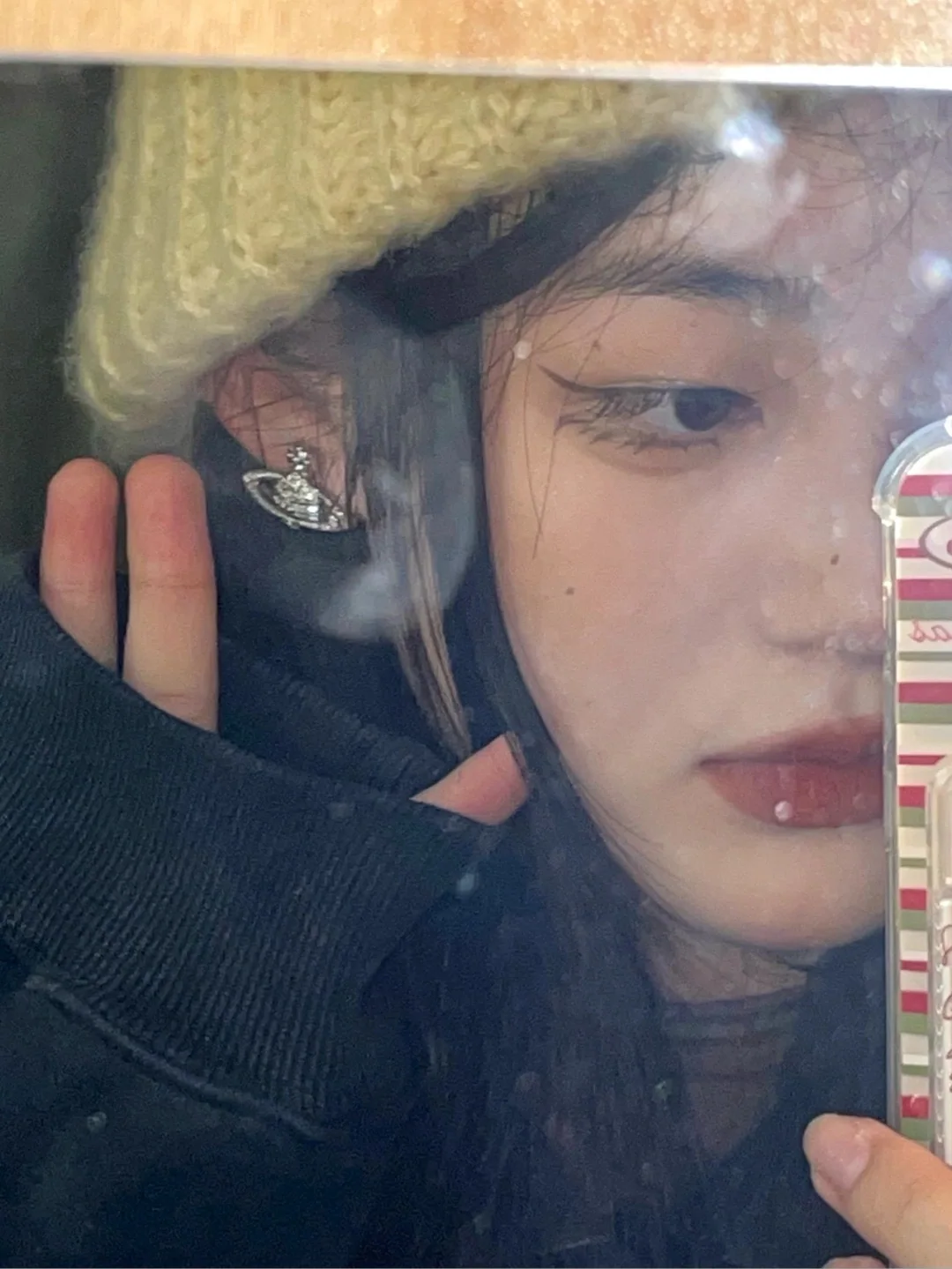 비비안웨스트우드 퓨어 크라운 스와로브스키 귀걸이 상세 이미지 2