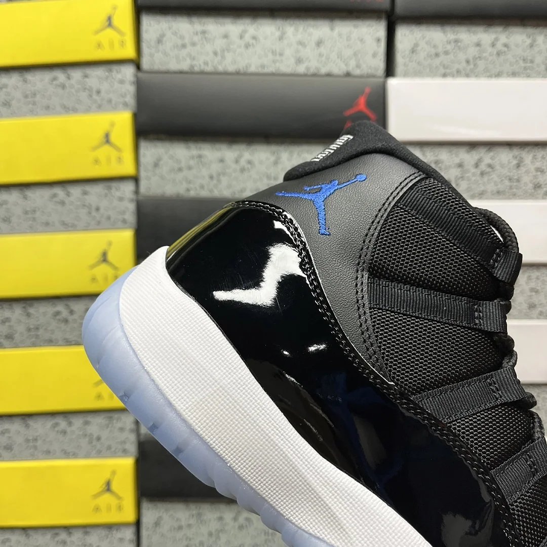 나이키 [GX] 조던 11 레트로 CT8012-900 201931 Nike Jordan 11 Retro Space Jam 2026 상세 이미지 6
