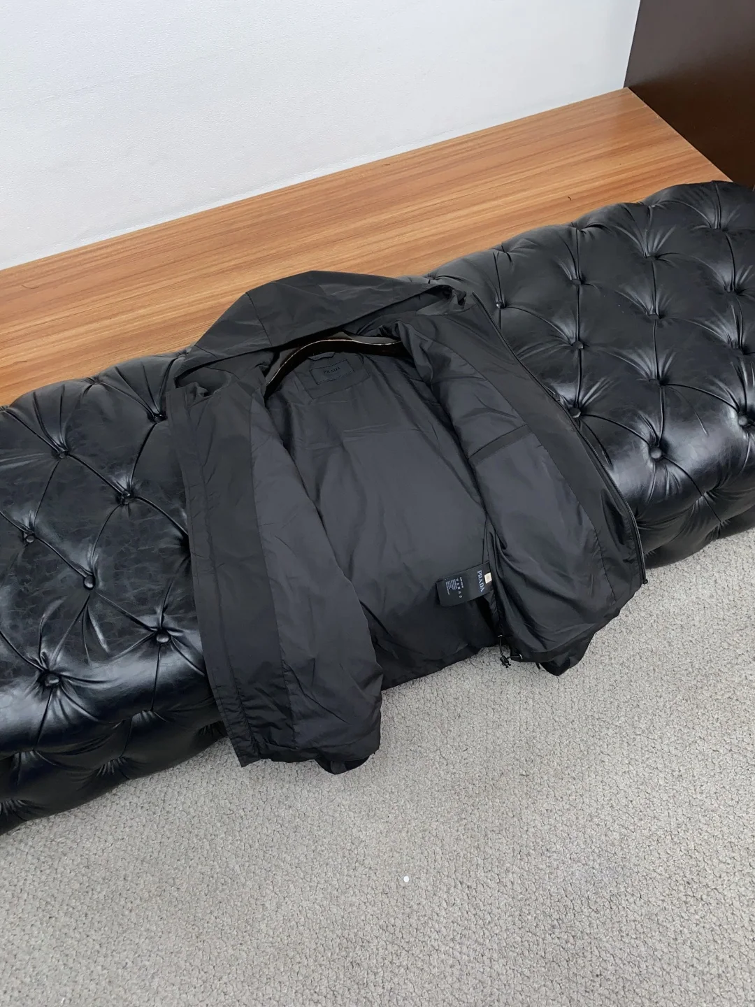 프라다 슬림핏 남성 캐주얼 자켓 상세 이미지 7
