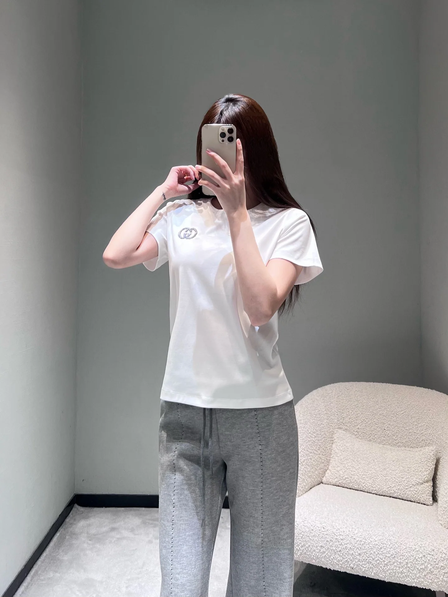 구찌 GG 자수 코튼 반팔 티셔츠 상세 이미지 3