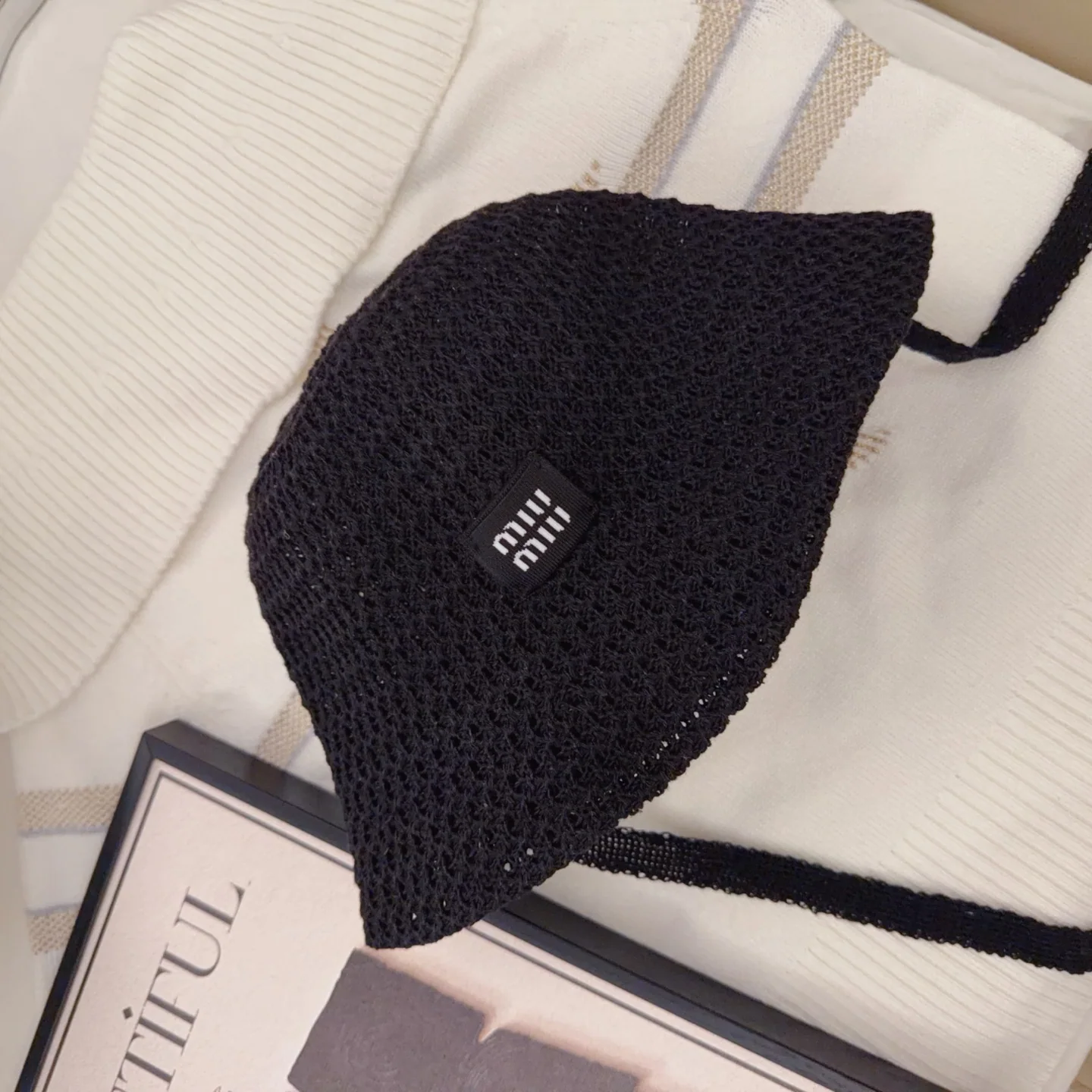 미우미우 모자 80854 Miu Miu Cap 상세 이미지 6