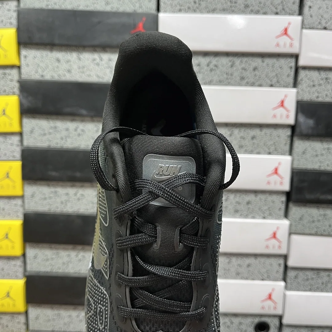 나이키 [M] 보메로 프리미엄 I07325 201653 Nike Vomero Premium Realtree Camo Black -001 상세 이미지 5