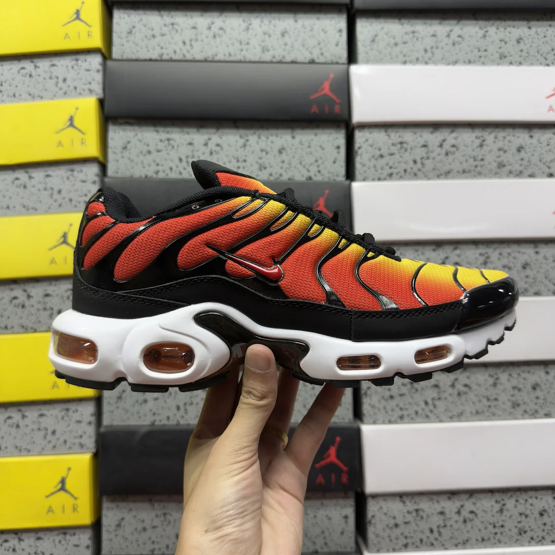 나이키 [BD] 에어 맥스 플러스 HF0552-001 201864 Nike Air Max Plus Sunset 상세 이미지 2