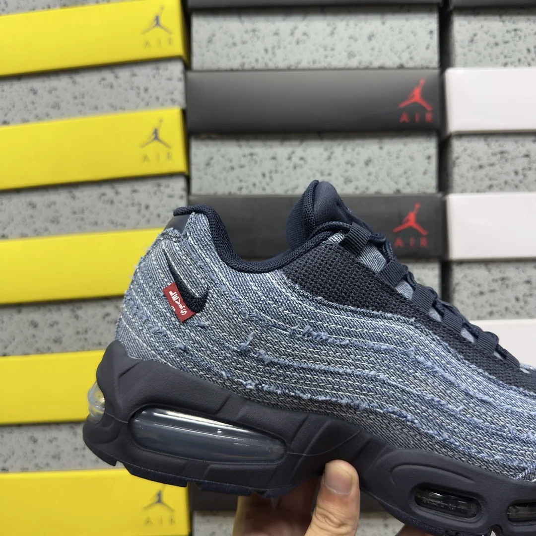 나이키 [GX] 에어 맥스 95 OG 블루 HM4743-400 201753 Nike Air Max 95 OG Obsidian 상세 이미지 7
