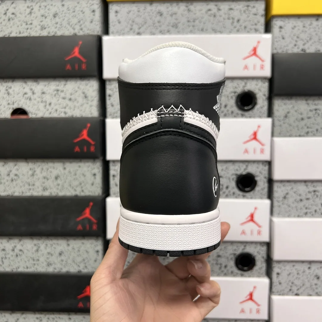 나이키 [PK4.0] II7282-100 201943 Nike Fragment X Union LA White Black 상세 이미지 4