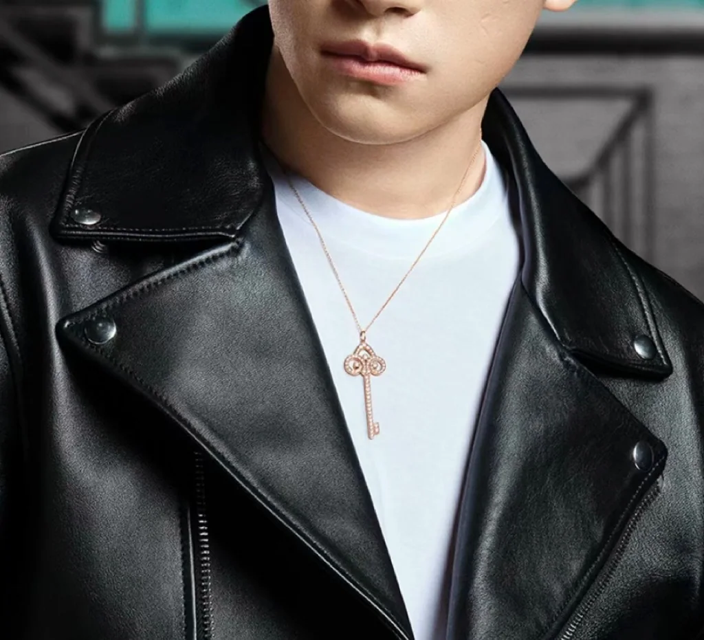 티파니 아이리스 키 목걸이 상세 이미지 1