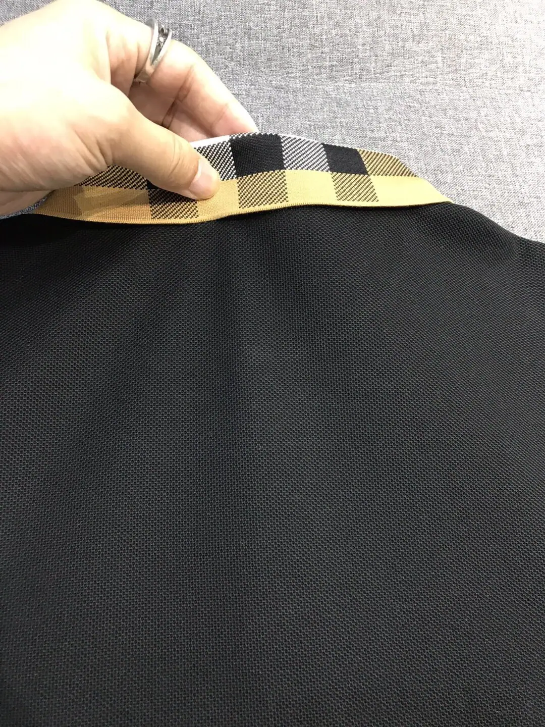 버버리 메시 피케 코튼 반팔 셔츠 남성용 26 SS 상세 이미지 5