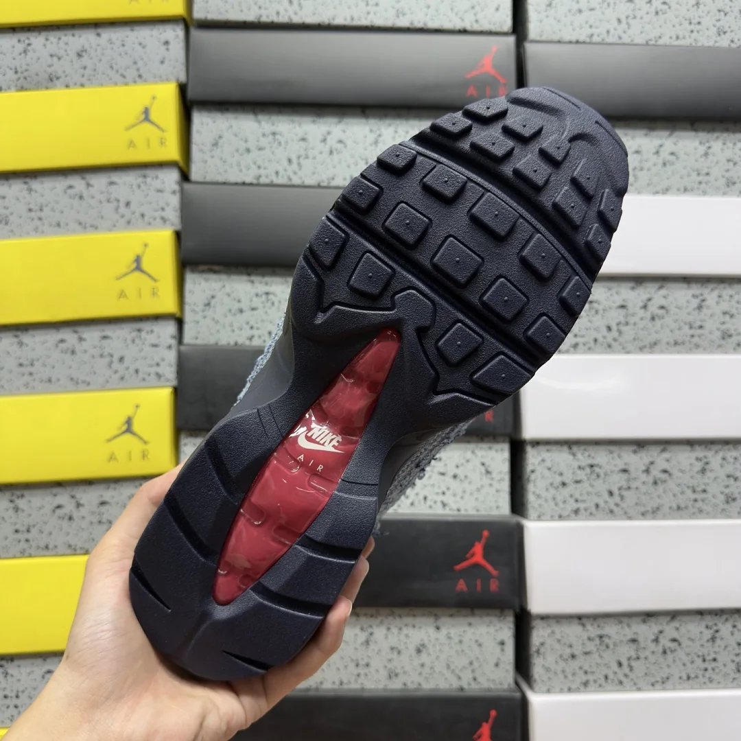 나이키 [GX] 에어 맥스 95 OG 블루 HM4743-400 201753 Nike Air Max 95 OG Obsidian 상세 이미지 8