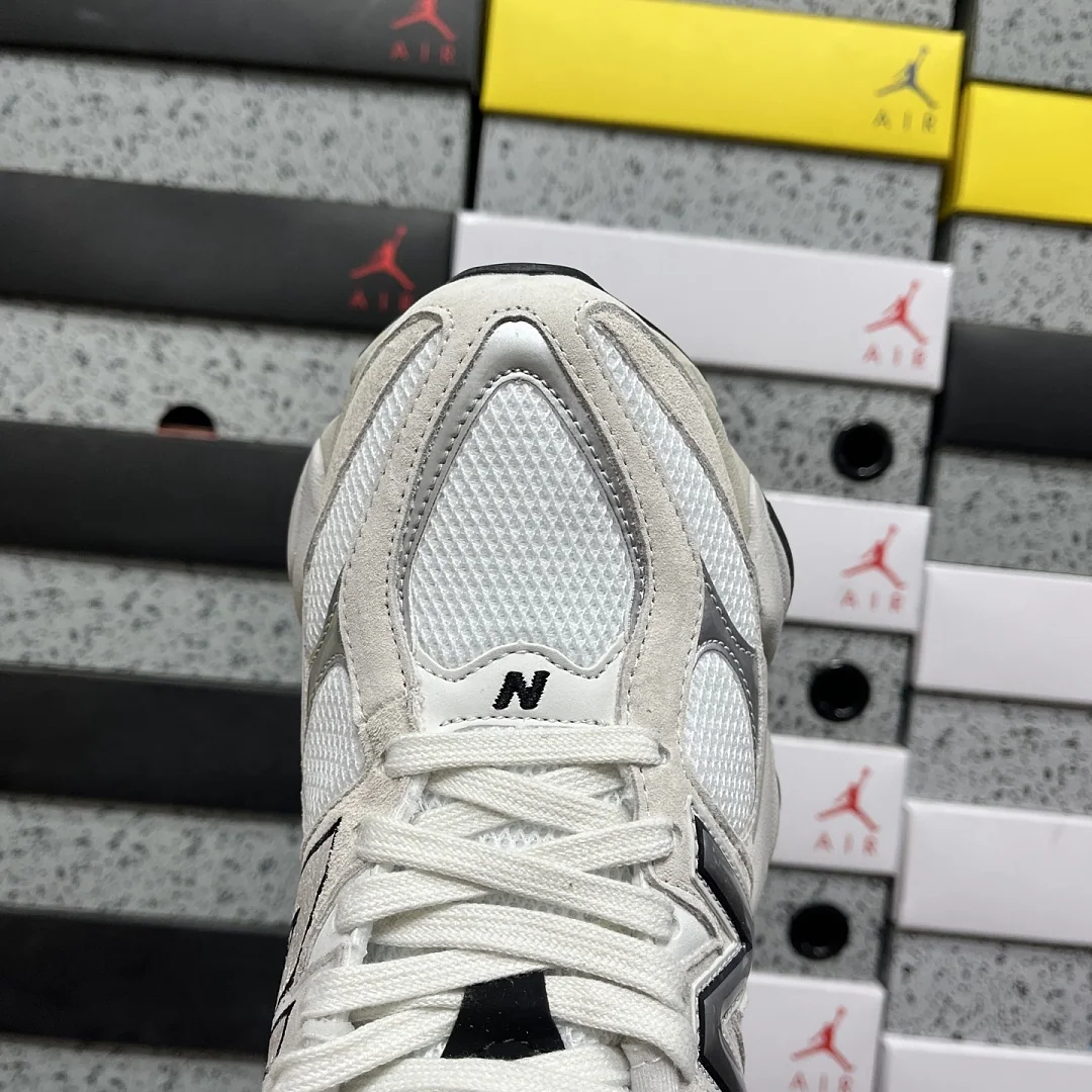 뉴발란스 [C] 9060 U9060JRB 202212 New Balance 9060 상세 이미지 2
