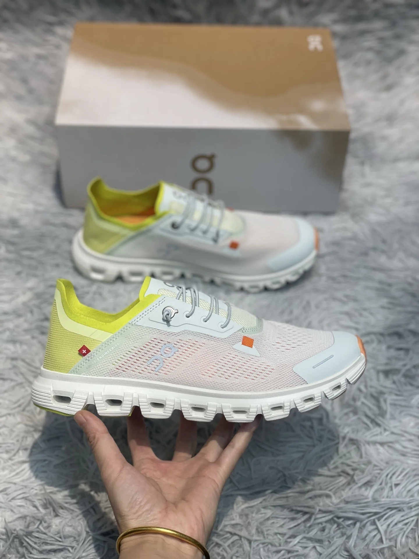 ON Cloud 6 Coast 캐주얼 스포츠화 신발 상세 이미지 1
