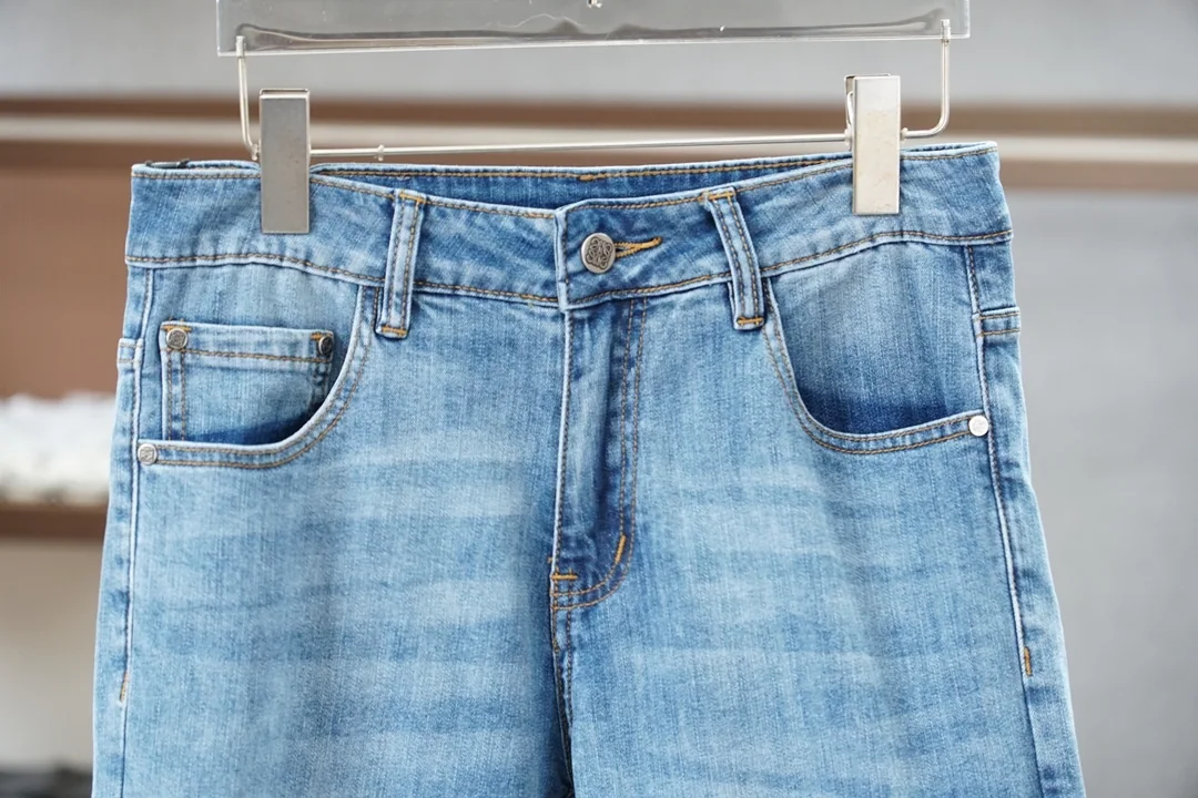 로에베 울트라씬 미니멀리스트 데님 남성 반바지 상세 이미지 2