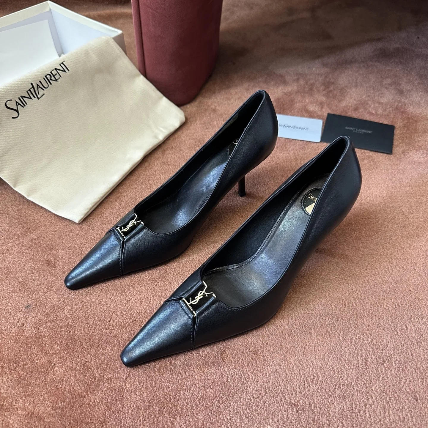 생로랑 YSL 앞코 덮인 플랫 뮬 상세 이미지 2
