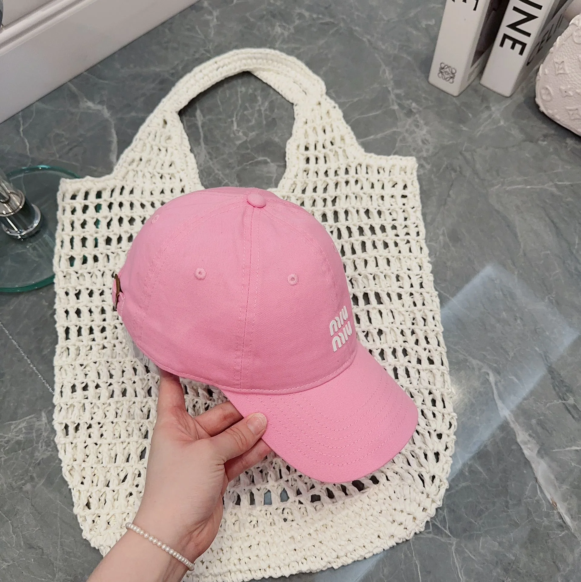 미우미우 모자 79417 Miu Miu Cap 상세 이미지 3