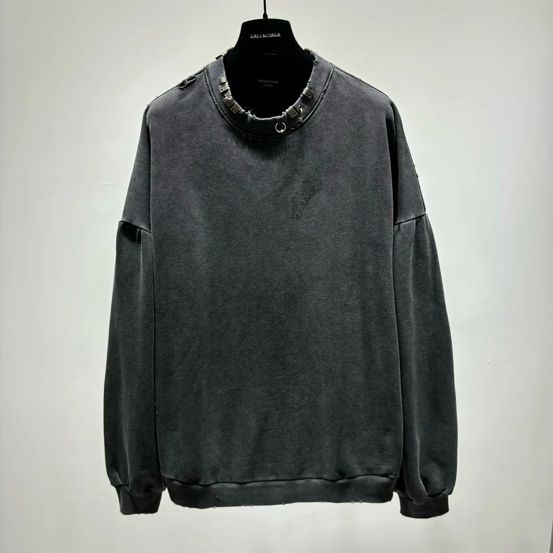 발렌시아가 오버사이즈 펀칭 넥 긴팔 티셔츠 23 FW 상세 이미지 1
