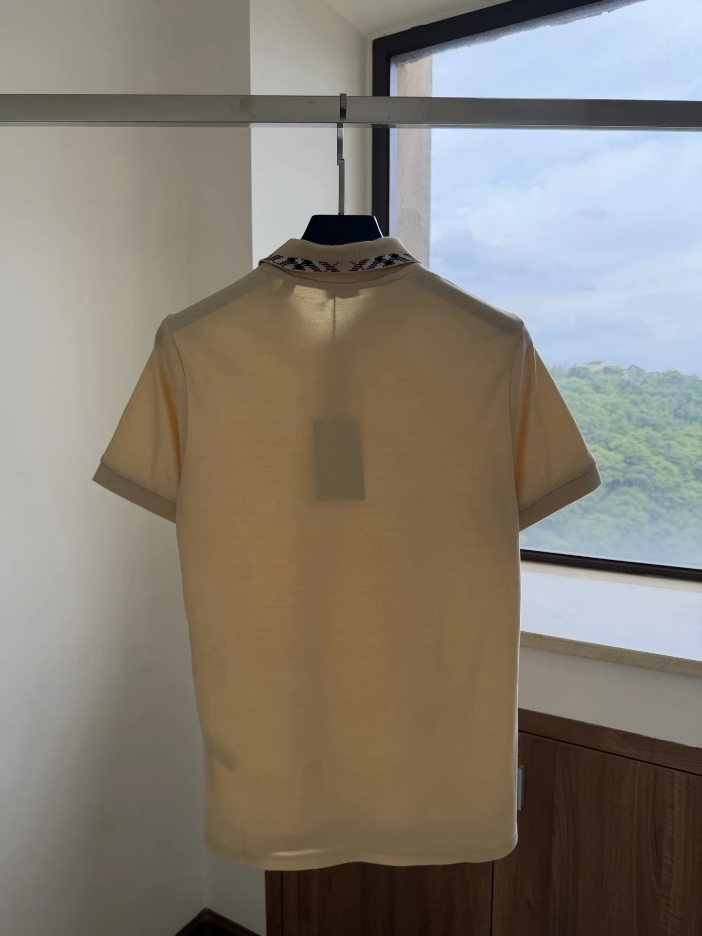 버버리 체크 카라 남성 반팔 티셔츠 상세 이미지 8