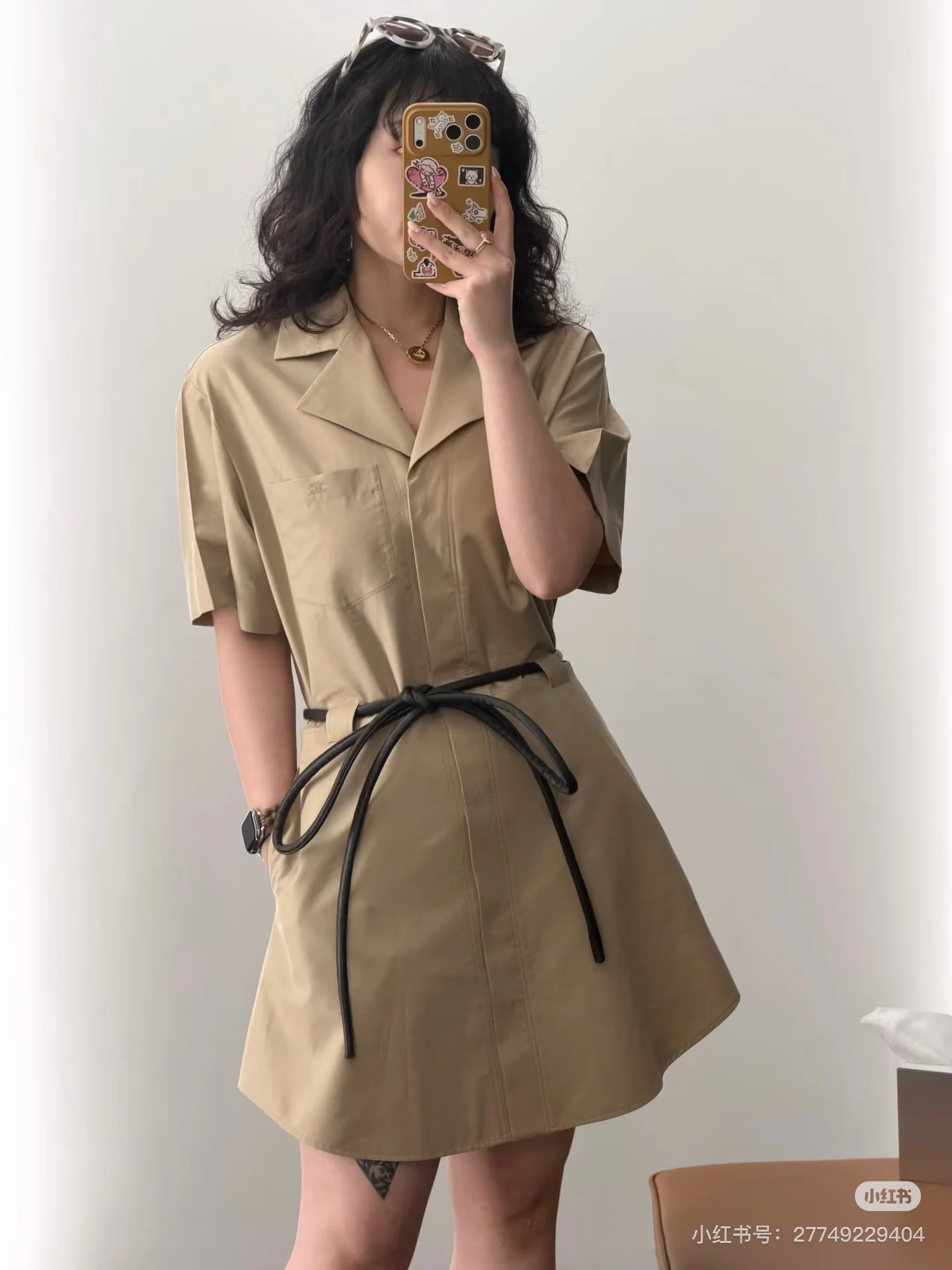 셀린느 카키 컬러 여성 린넨 원피스 26 SS 상세 이미지 7