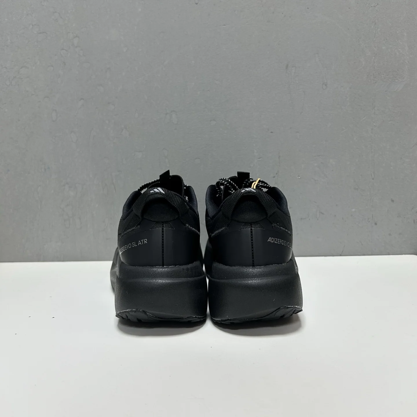 아디다스 신발 157703 Adidas Sneakers 상세 이미지 2