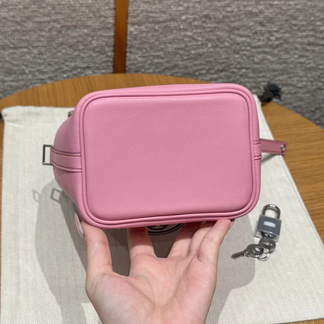 에르메스 피코탄 락 14 cm 소가죽 가방 상세 이미지 6