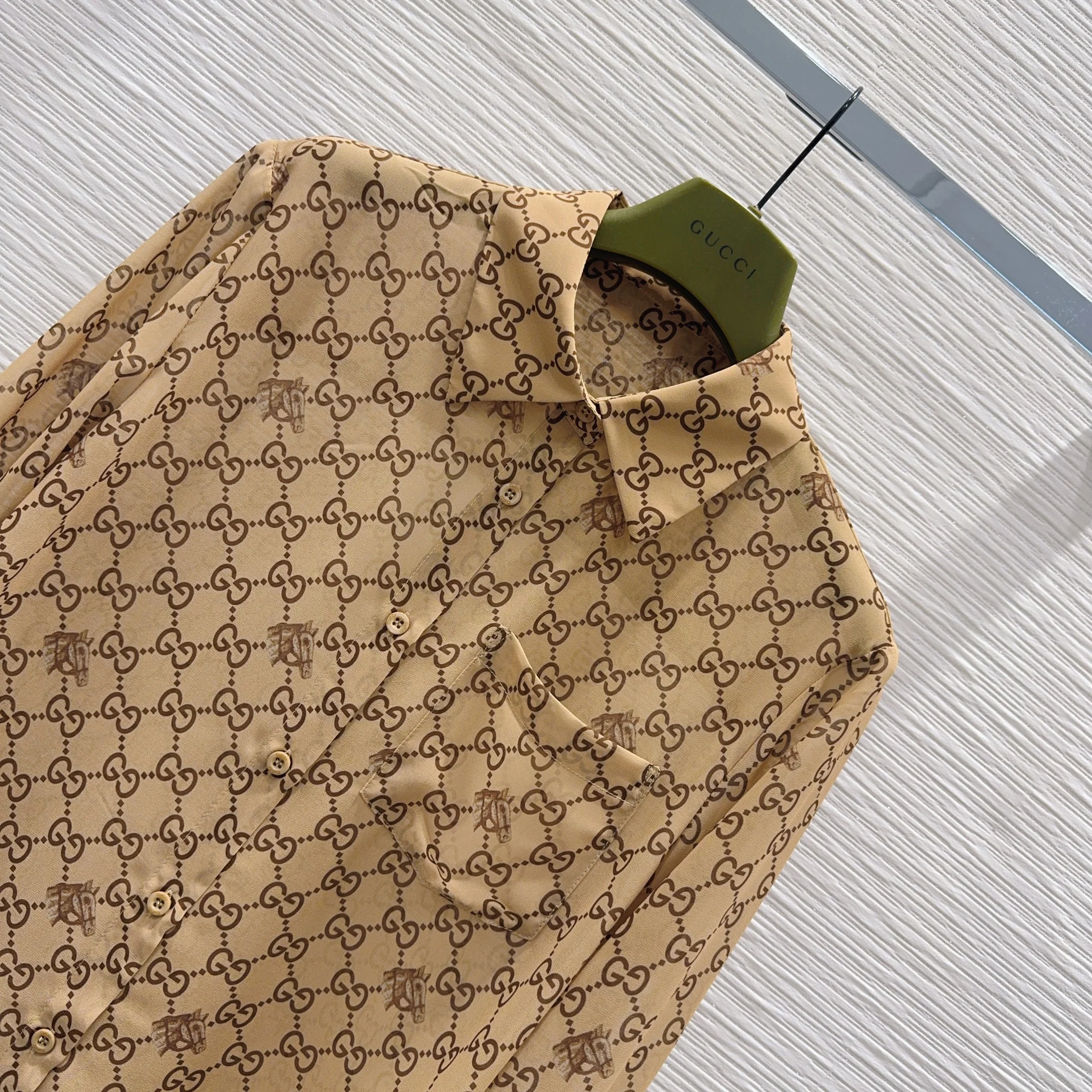 구찌 2026 SS 여성 셔츠 91377 Gucci Shirt 상세 이미지 12