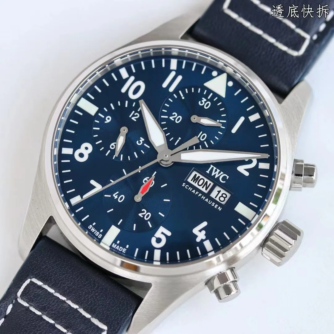 IWC 파일럿 페트로나스 그린 다이얼 시계 상세 이미지 3